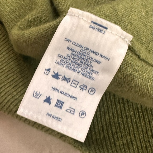 Lands’ End 100% Cashmere Turtleneck Sweater – Olive Green – Size S - Picture 7 of 8